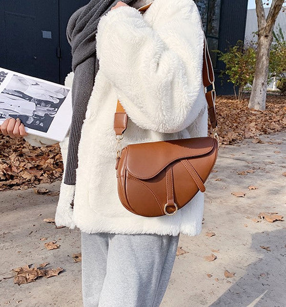 AWST Int'l  Saddle Shoulder Handbag