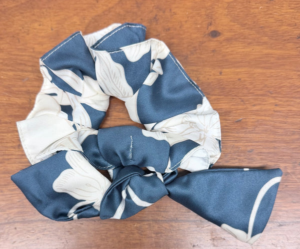Rönner Scrunchies