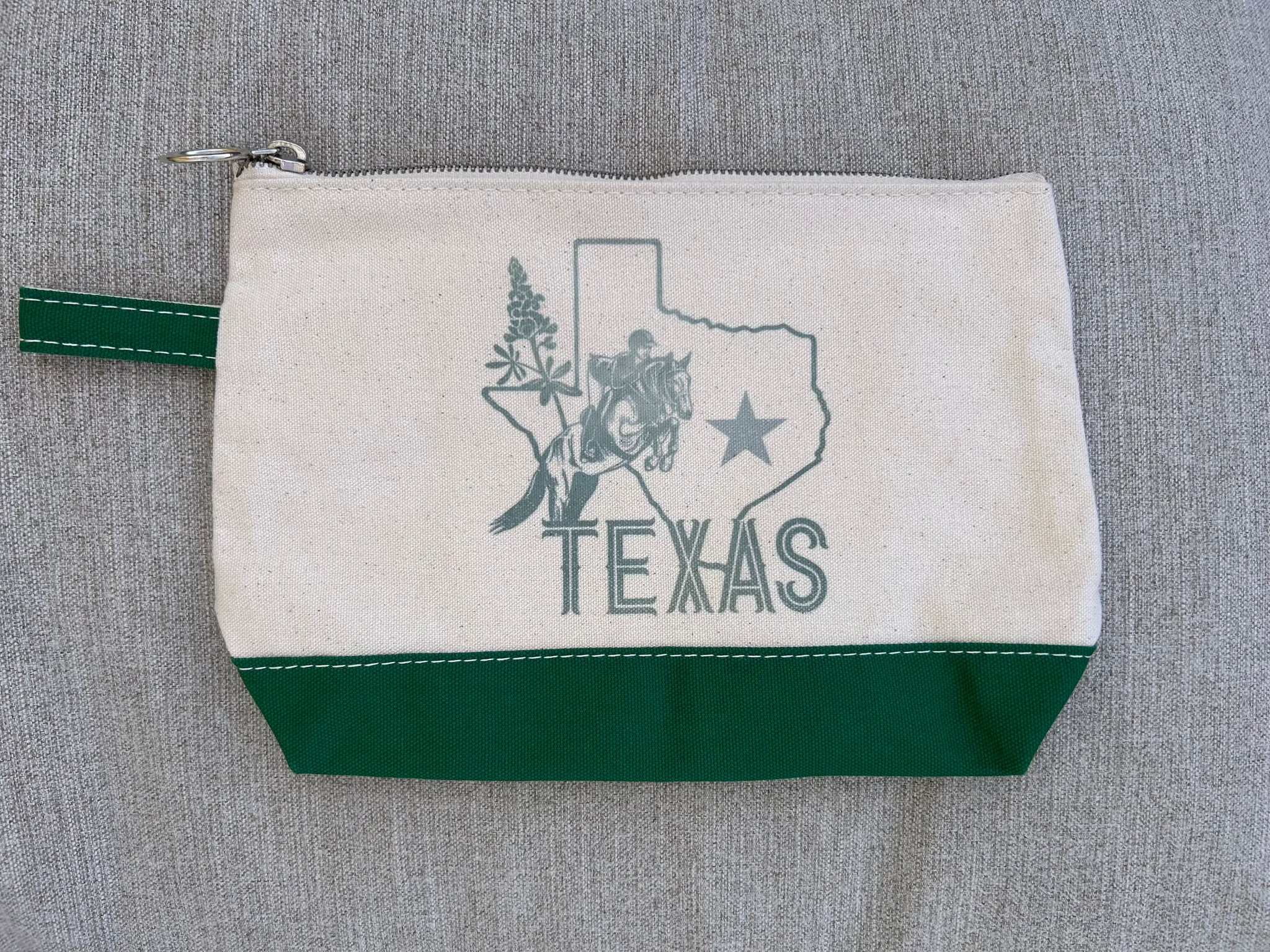 Hedera Texas Equestrian Toiletry Bag