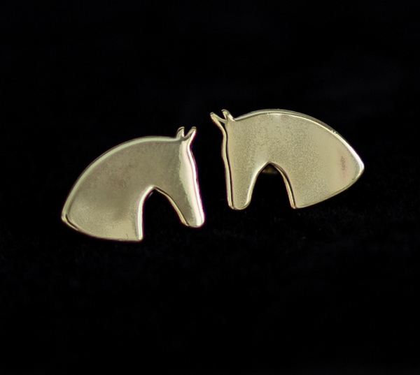 The Novella Signature Earring.