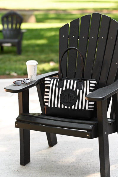 Turnout Tote | Signature